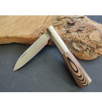 Navaja laminada marrón CM 