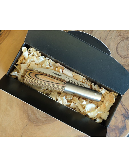 Navaja laminada marrón AQ