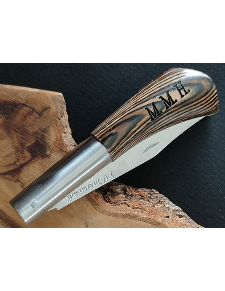 Navaja personalizada laminada marrón oscuro Francisco Vega