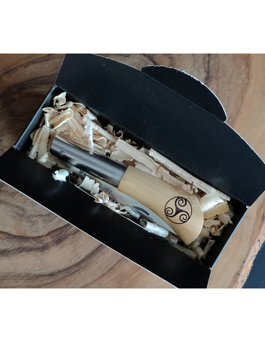 Navaja trisquel aro Francisco Vega