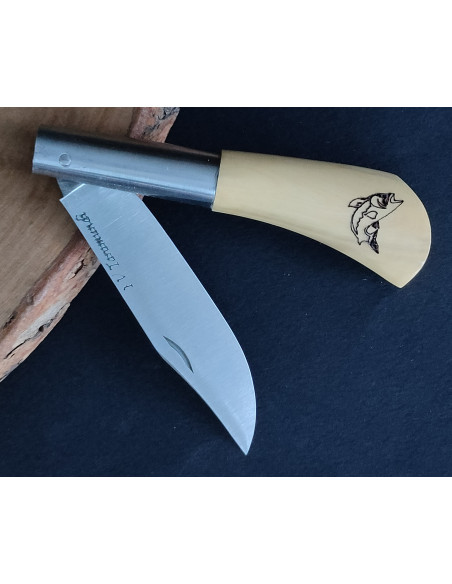 Navaja personalizada trucha Francisco Vega