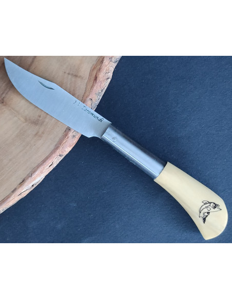 Navaja personalizada trucha Francisco Vega