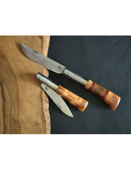 Navaja decorada forjada Bermúdez