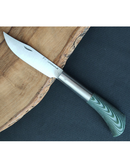 Navaja personalizada mikarta verde - Francisco Vega