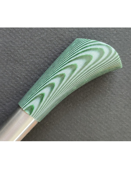 Navaja personalizada mikarta verde - Francisco Vega