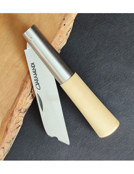 Navaja personalizada boj chata Cuchillería de Taramundi