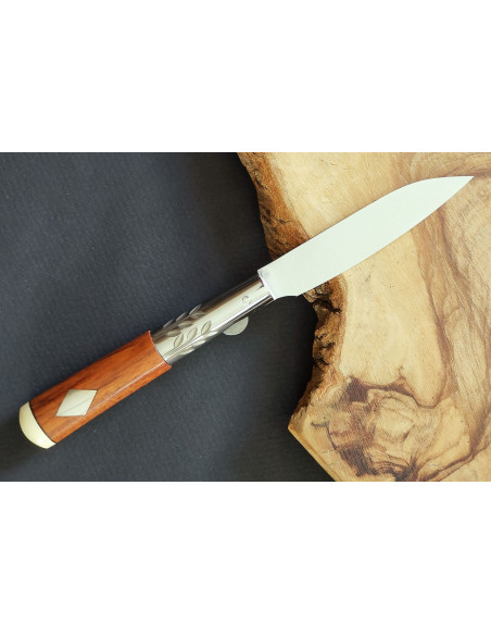 Navaja rombos SERIE MELCHOR LEGASPI Carlos Quintana