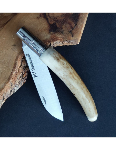 Navaja punta asta venado Francisco Vega