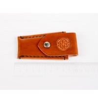 Funda cuero broche decorada 8cm