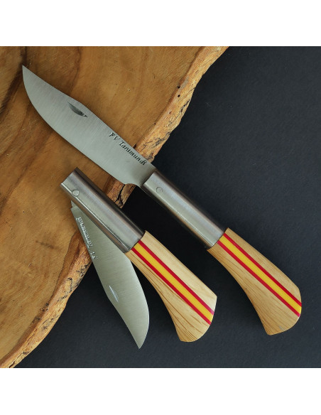 Navaja bandera España roble Francisco Vega TARAMUNDI