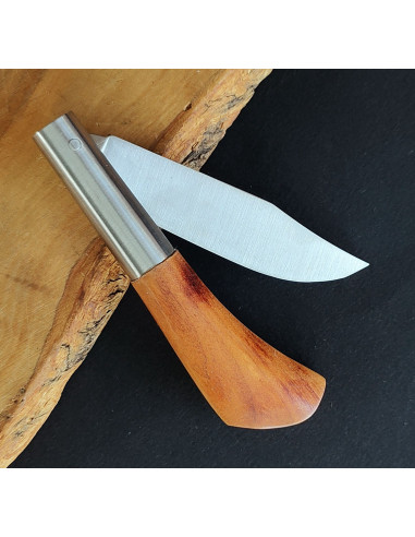 Navaja cerezo quemado bandera España Francisco...