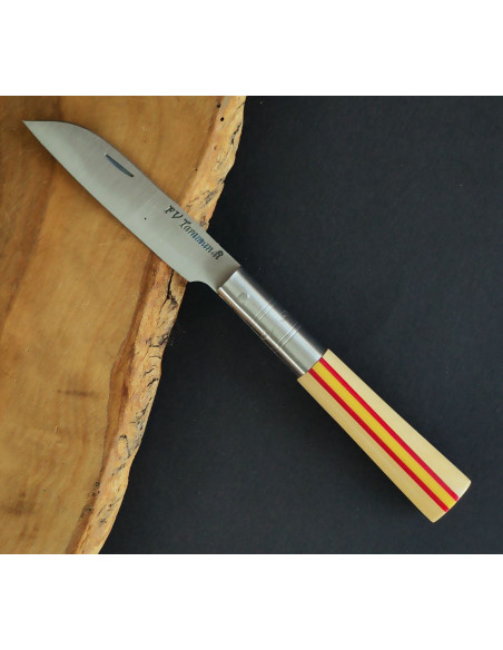 Navaja bandera  España boj  Francisco Vega