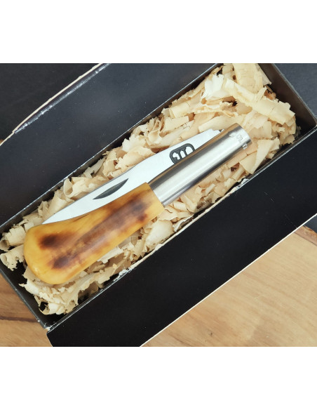 Navaja personalizada quemada - David Legaspi JL - lengua de vaca peq.