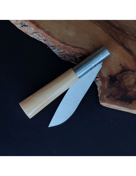 Navaja óvalo boj - Francisco Vega