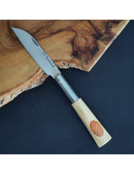 Navaja óvalo boj - Francisco Vega