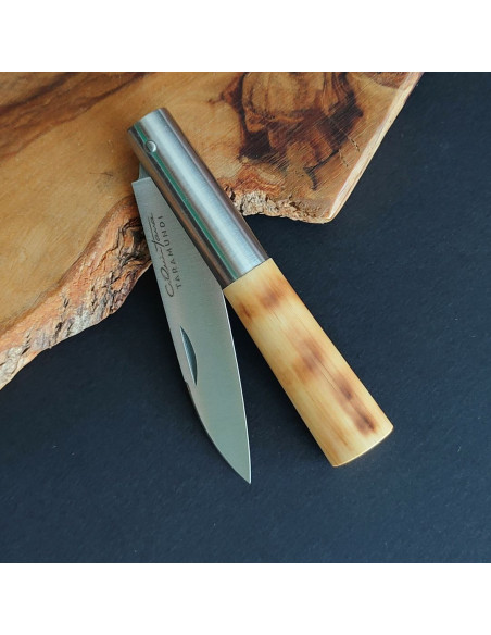 Navaja personalizada quemada G - Carlos Quintana