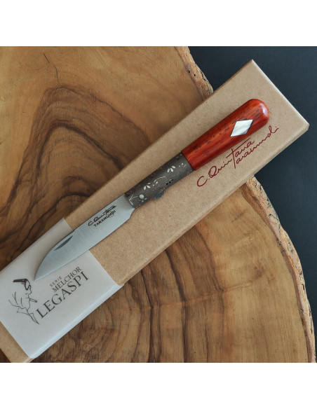 Navaja rameada padouk - Carlos Quintana