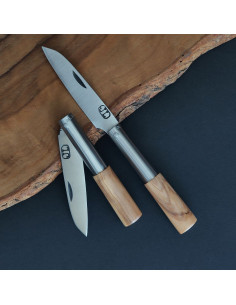 Navaja con empuñadura en madera de olivo de 7cm de hoja del artesano David Legaspi Taramundi
