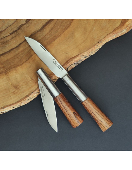 Navaja con empuñadura en castaño del artesano Carlos Quintana