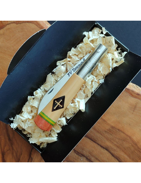 Navaja cruz Asturias boj + culata - Francisco Vega