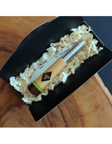 Navaja trisquel boj + culata - Francisco Vega