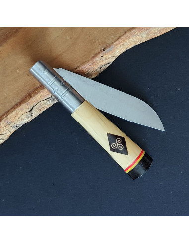 Navaja trisquel boj + culata - Francisco Vega