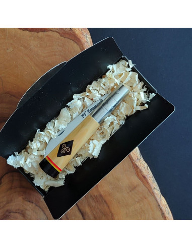 Navaja trisquel boj + culata - Francisco Vega