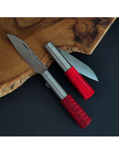 Navaja fresno en tono rojo del artesano Carlos Quintana