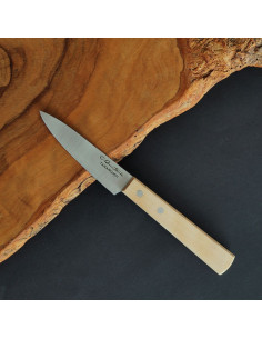 Cuchillo patatero en madera lisa del artesano Carlos Quintana Taramundi
