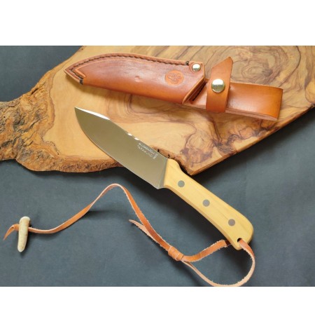 Cuchillo monte / aventura boj