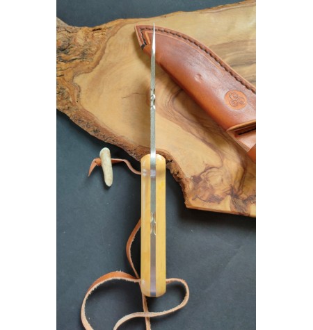 Cuchillo monte / aventura boj 